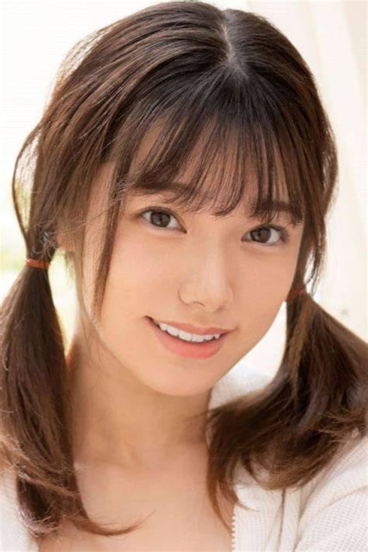 宮下れな：注目の若手女優が魅せる演技力と素顔に迫る